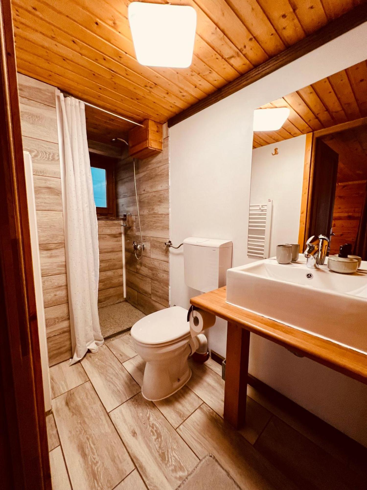 Hotel Nautica Bahna Orşova Habitación foto